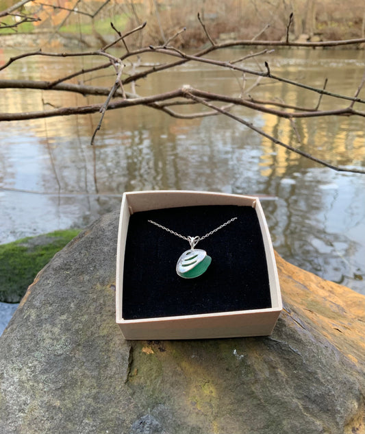 Romantic design jewelry for Valentine's Day