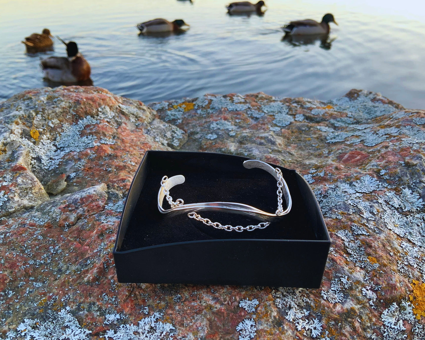 Sea bracelet "Chained to the Sea"
