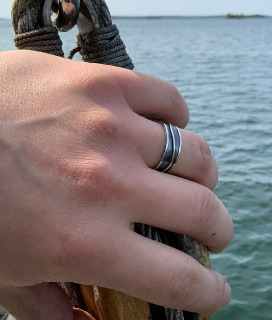 Nautical ring Rogue Sea