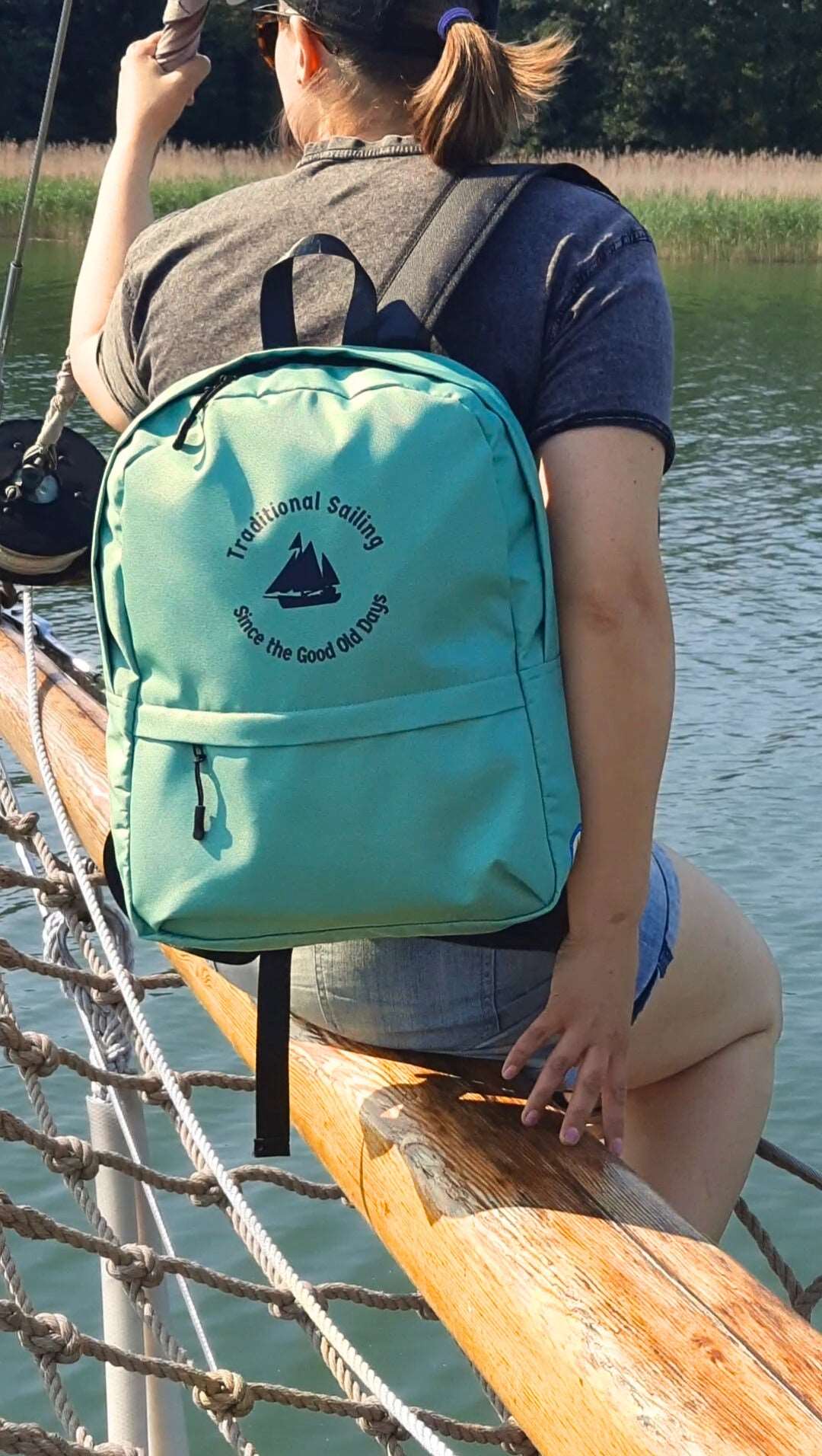 Backpack Traditional Sailing