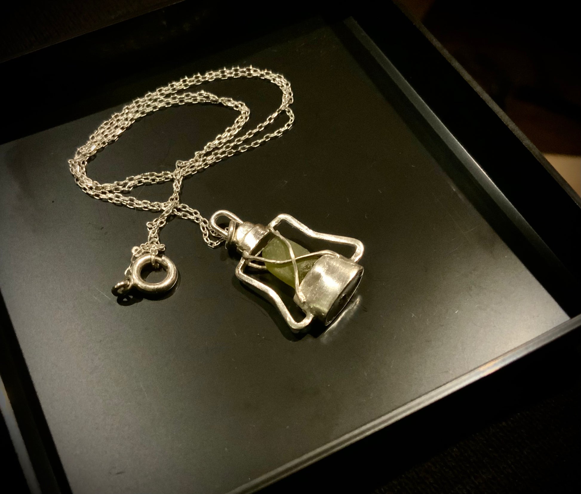 Storm lantern pendant