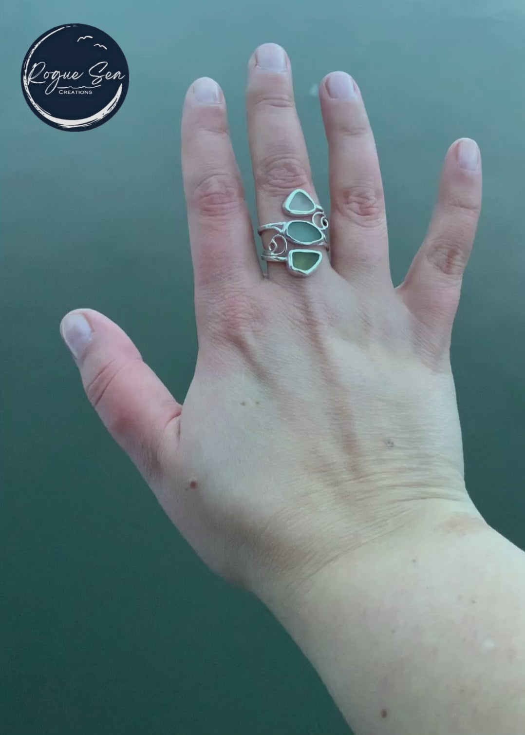 Käsintehty hopea- ja merilasisormus Seaside Fantasy