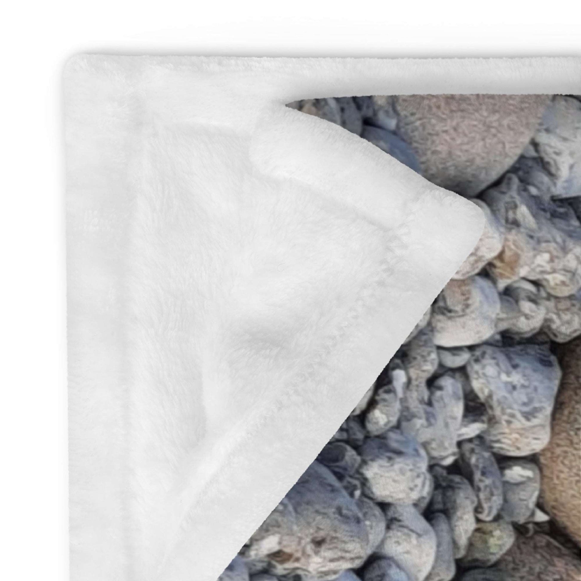 Throw Blanket Shore Stones